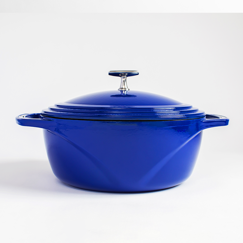 LODGE 6 Quart USA Enamel Dutch Oven