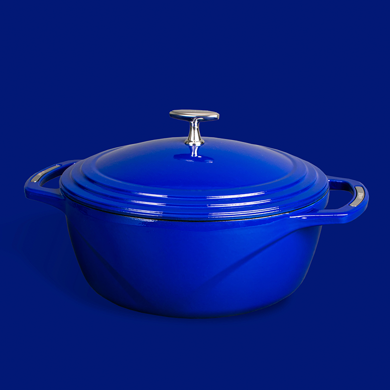 LODGE 6 Quart USA Enamel Dutch Oven